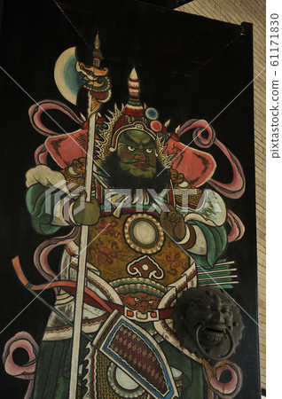 Mr. Chen's House Mr. Chen's House 61171830