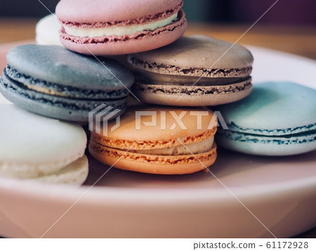 Colorful macaroons in various colors 61172928