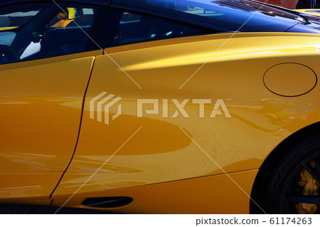 超級跑車 61174263