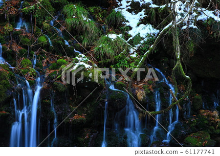 Winter's former falls underwater water 61177741