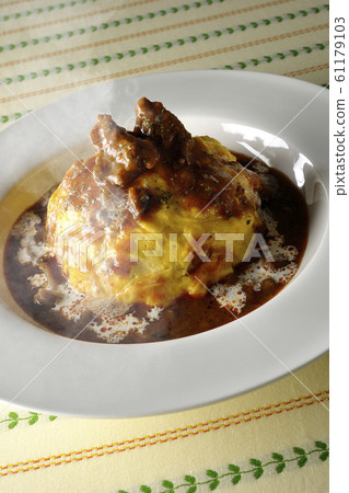 Omurice beef stew Omurice beef stew 61179103