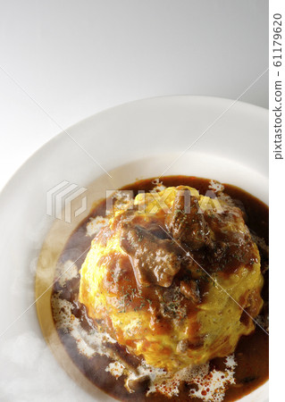 Omurice beef stew Omurice beef stew 61179620