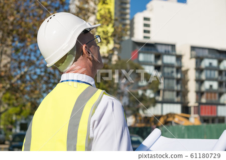 Senior engineer Senior engineer 61180729