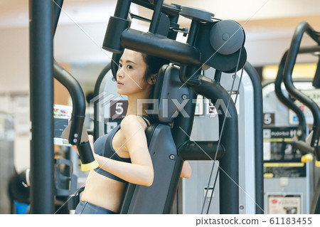 Gym fitness woman Gym fitness woman 61183455