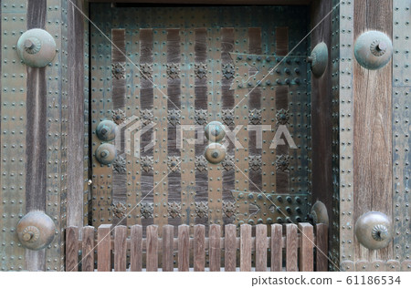 Decoration metal fittings on the side door of Kochi Castle Otemon 61186534
