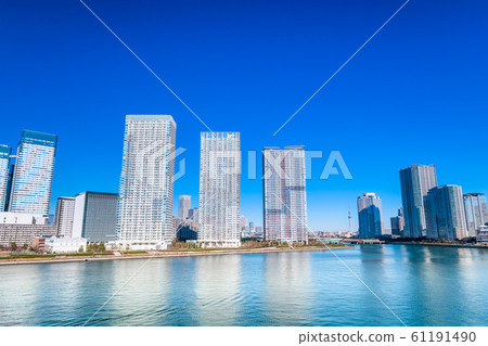 High-rise apartments around Harumi, Tokyo (from Harumi Ohashi) High-rise apartments around Harumi, Tokyo (from Harumi Ohashi) 61191490