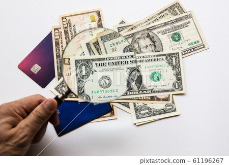 卡和美元 61196267
