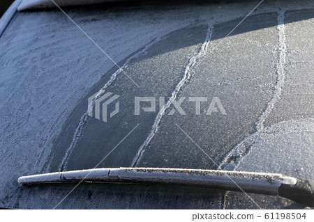 Frozen car window glass detail 61198504