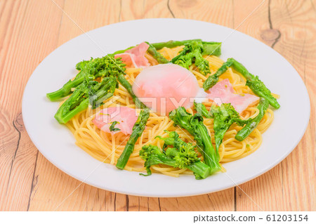 Spring taste rape blossom pasta 61203154