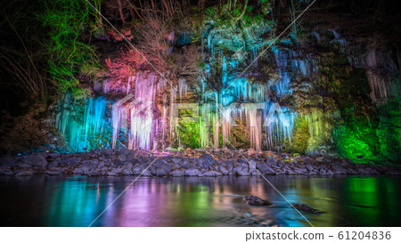 Ice pillar of Chichibu thirty hammer Ice pillar of Chichibu thirty hammer 61204836