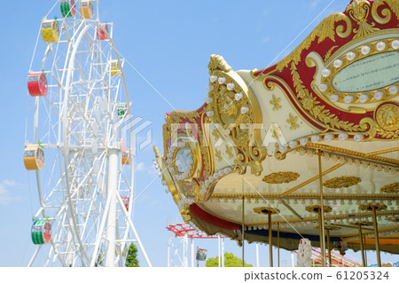 遊樂園圖片摩天輪旋轉木馬 遊樂園圖片摩天輪旋轉木馬 61205324