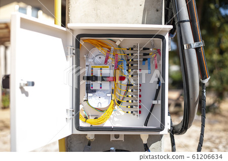 Consumer unit of telephone signal control box subnet 61206634