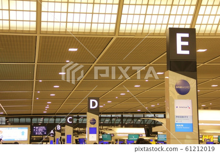 Narita Airport Terminal 2 61212019