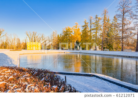 Upper Bath Pavilion in Catherine Park, Tsarskoye Upper Bath Pavilion in Catherine Park, Tsarskoye 61212071
