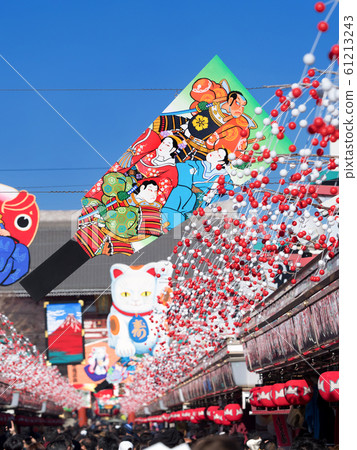 新年淺草仲見世街 新年淺草仲見世街 61213243