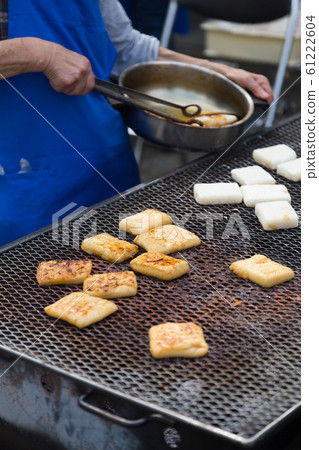 Mochi Mochi 61222604