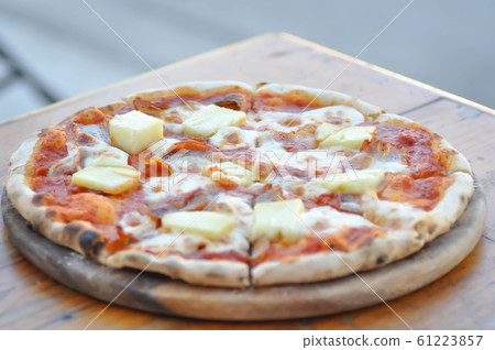Hawaiian pizza or Italian pizza 61223857