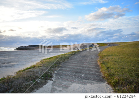 The sky of Okinawa 61224284