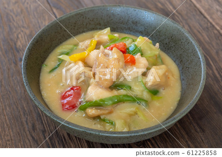 Stewed chicken and mochi Stewed chicken and mochi 61225858