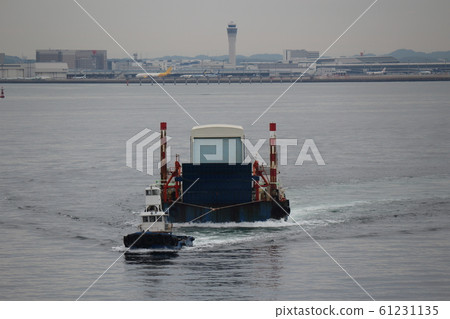 Doug boat towing off Centrair Doug boat towing off Centrair 61231135