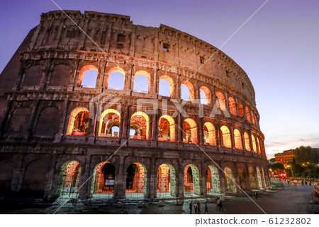 Sunrise Colosseum Sunrise Colosseum 61232802
