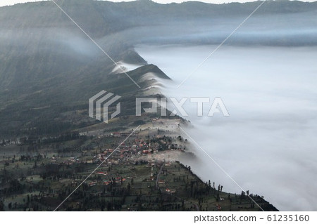布羅莫山 61235160