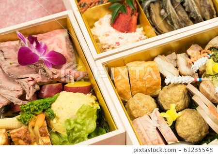 Western style new year dishes 61235548