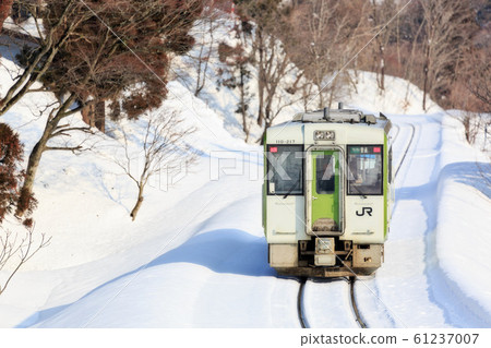 Yonesaka Line Train Winter Iide-machi, Yamagata Prefecture 61237007
