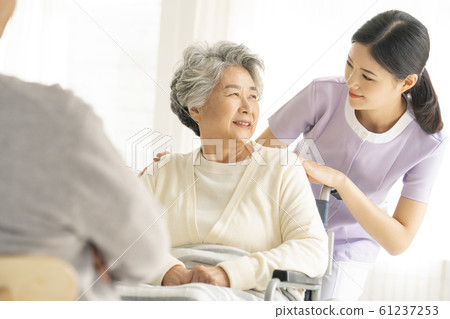 Lifestyle Elderly Care 61237253