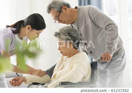 Lifestyle Elderly Care 61237262