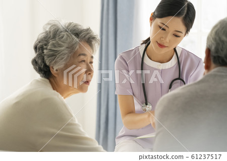 Lifestyle Elderly Care 61237517