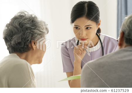 生活方式老年人護理 生活方式老年人護理 61237529