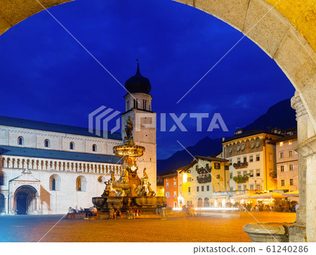Fountain of Neptune and cathedral on Piazza Duomo in Trento in evening Fountain of Neptune and cathedral on Piazza Duomo in Trento in evening 61240286