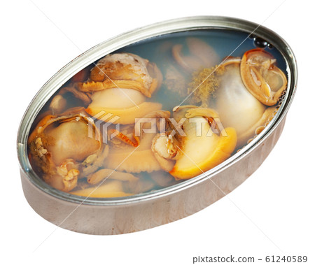 Tin can of preserved natural clams 61240589