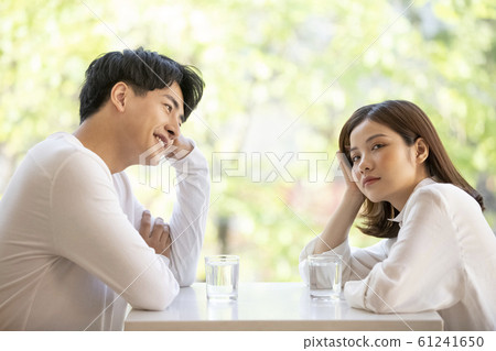 一對夫婦做約會 61241650