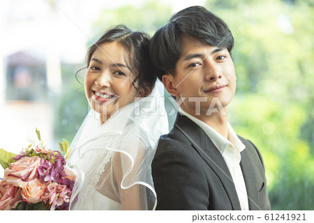 Married couple 61241921