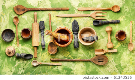 Set of wooden cooking utensils Set of wooden cooking utensils 61243536