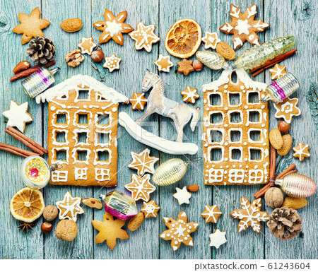 Homemade christmas gingerbread house Homemade christmas gingerbread house 61243604