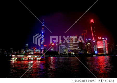 上海外灘夜景 上海外灘夜景 61250483