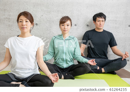 Yoga classroom Yoga classroom 61264235