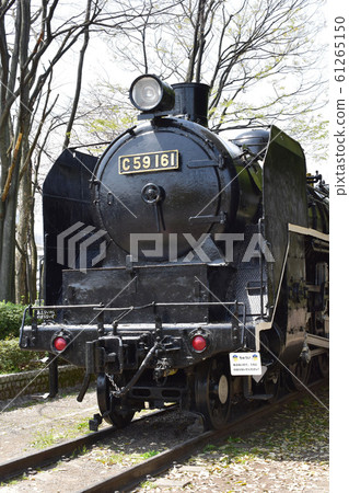steam locomotive  61265150