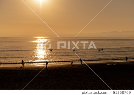 神奈川縣江之島西濱海夜景 神奈川縣江之島西濱海夜景 61268769