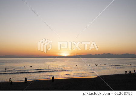 Kanagawa Prefecture Enoshima Nishihama Sea Evening View 61268795