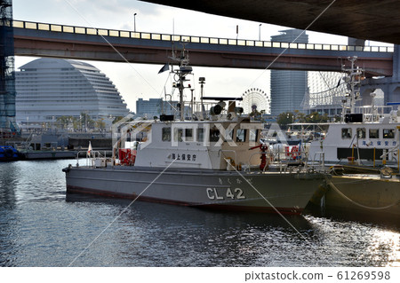 Japan Coast Guard patrol boat "Kikukazera" 61269598