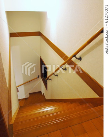 樓梯1 61270073