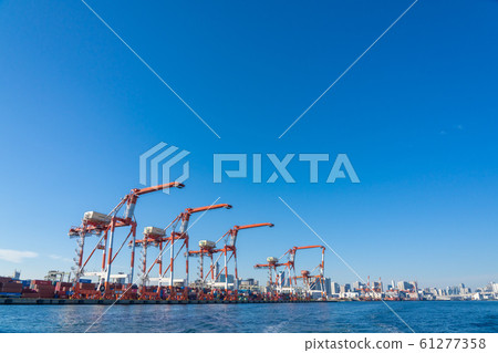 [Trade] Crane and blue sky 61277358