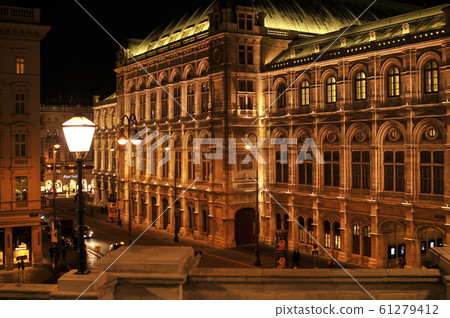Austrian Opera 61279412