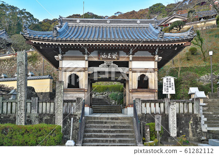 [Iozan Muryojuin Yakuoji Temple] (Shikoku Sacred Site No. 23 Fudasho) Okukawachiji-mae, Minami-cho, Kaifu-gun, Tokushima Prefecture 61282112