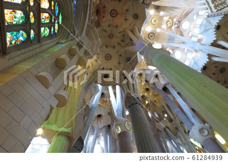 Sakurada Familia Sakurada Familia 61284939