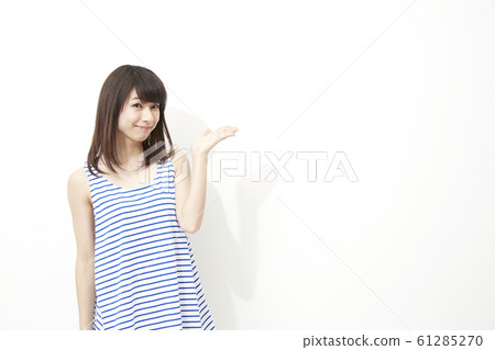 Women's guide 61285270